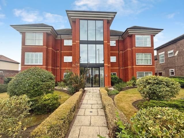 Holly House, Moor Lane, Crosby, Liverpool L23, 2 bed flat to rent, £1,150 pcm | PrimeLocation