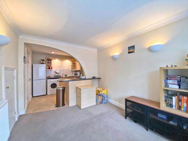 Holly Road, Aldershot, Hampshire, GU12