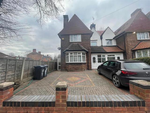 Holly Road, Birmingham B20, 4 bed property to rent, £1,400 pcm | PrimeLocation