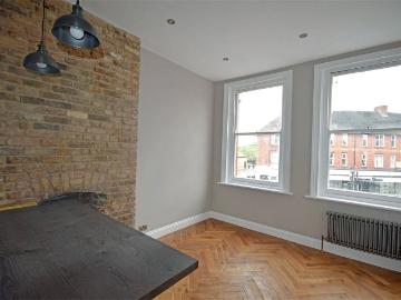 Holly Road, Twickenham TW1, 2 bed flat to rent, £2,000 pcm | PrimeLocation