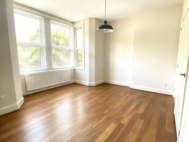Hollybush Hill, Wanstead E11, Studio to rent, £1,500 pcm | PrimeLocation