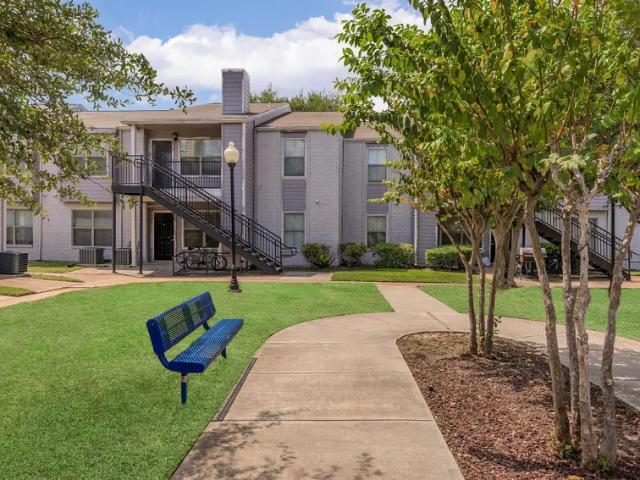 HollyView Apartments 1 Bedroom Apartment for Rent at 5555 Holly View Dr, Houston, TX 77091 Greater Inwood