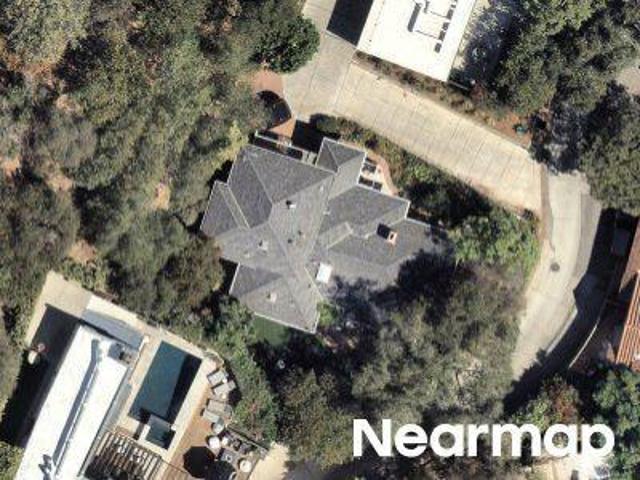 Hollywood Hills Rd