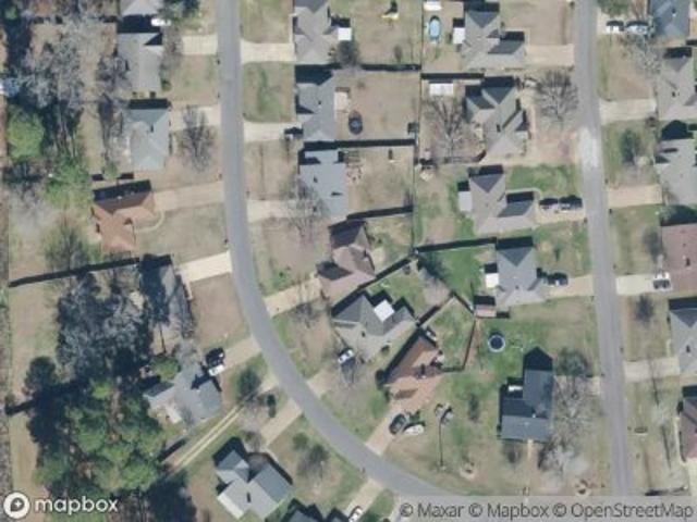 Holmar Dr