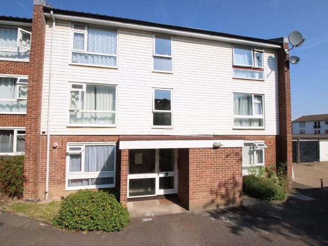 Holmbury Grove, Forestdale CR0, 1 bed flat to rent, £1,250 pcm | PrimeLocation