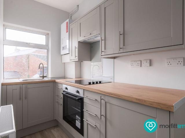 Holme Lane, Sheffield S6, 1 bed flat to rent, £775 pcm | PrimeLocation