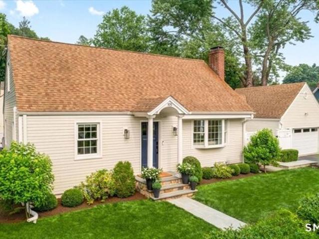 Holmes Ave, Darien, Home For Sale