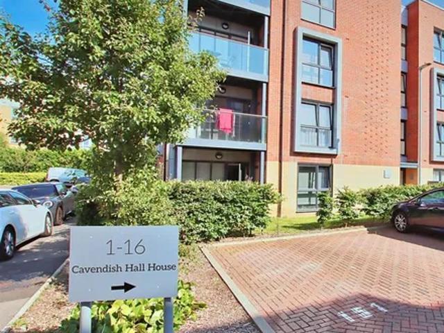 Holmesley Road, Borehamwood, WD6 1AL, United Kingdom | 2 bed apartment for rent #139403475 | Rentberry