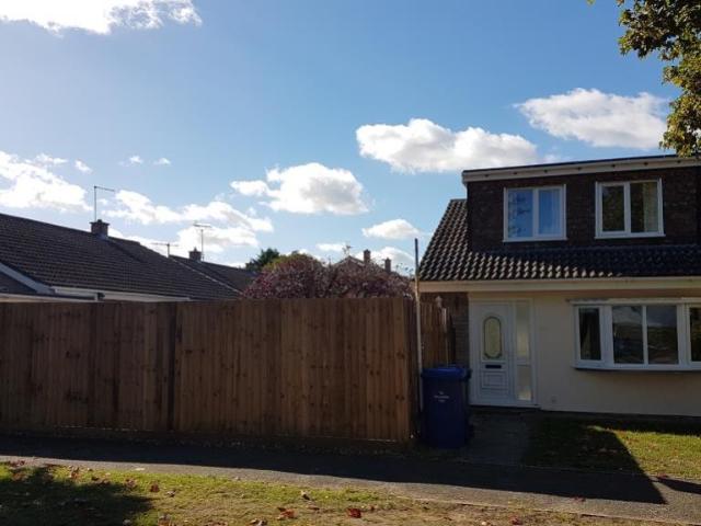 Holmsey Green Gardens, Beck Row. 4 bed chalet to rent £1,375 pcm £317 pw