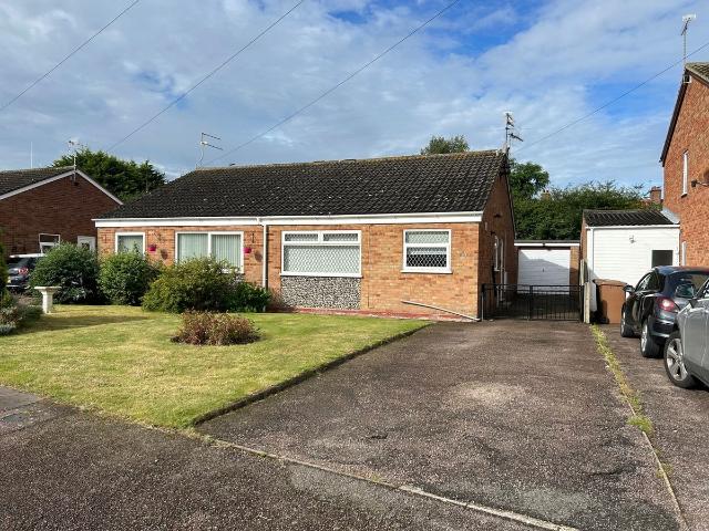 Hopton On Sea, Great Yarmouth NR31, 2 bed semi detached bungalow to rent, £975 pcm | PrimeLocation