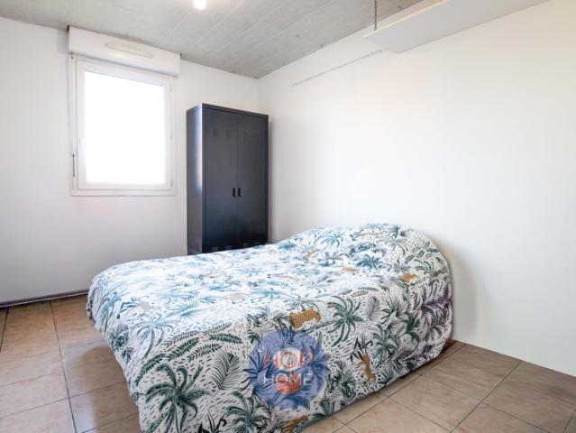 HOP HOME Appartement T3, 55,71m2, avec balcon et 2 places