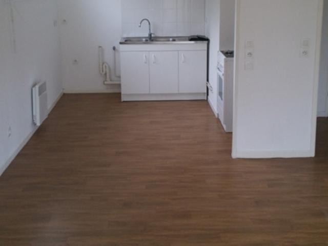 HOP HOME Appartement LOUÉ T2 avec balcon + place de parkin