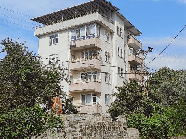 Hopa Emlak'tan Orta Hopa'da Kiralık Daire