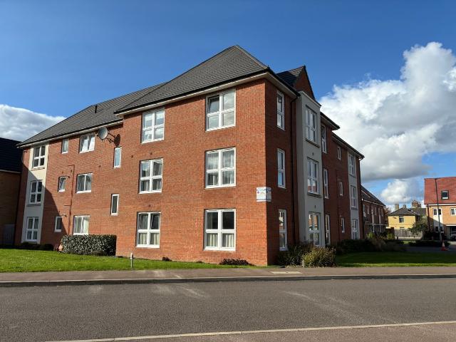 Hope Close, Peterborough PE3, 2 bed flat to rent, £1,100 pcm | PrimeLocation