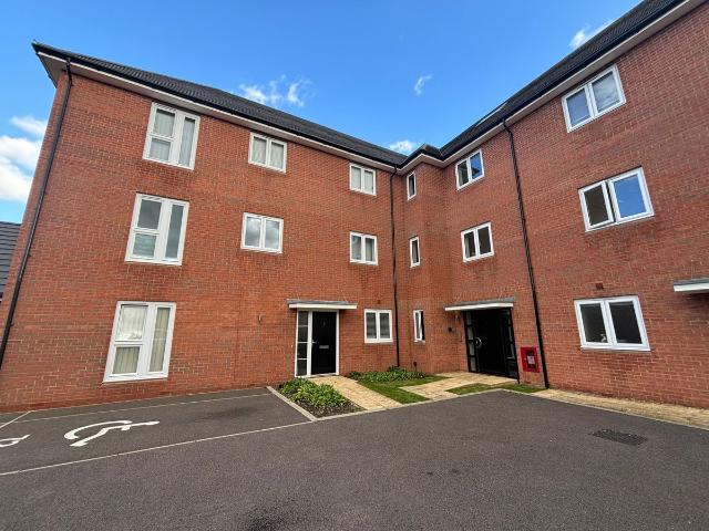 Hope Close, Peterborough PE3, 2 bed flat to rent, £1,100 pcm | PrimeLocation