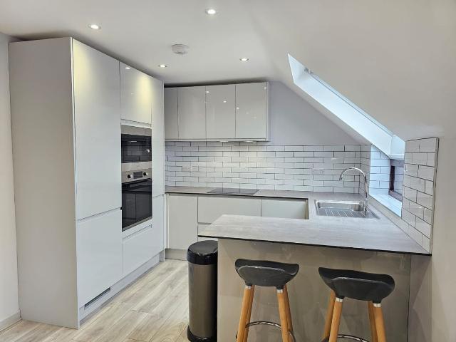 Hope Court, Canada Way, Bristol BS1, 1 bed flat to rent, £1,250 pcm | PrimeLocation