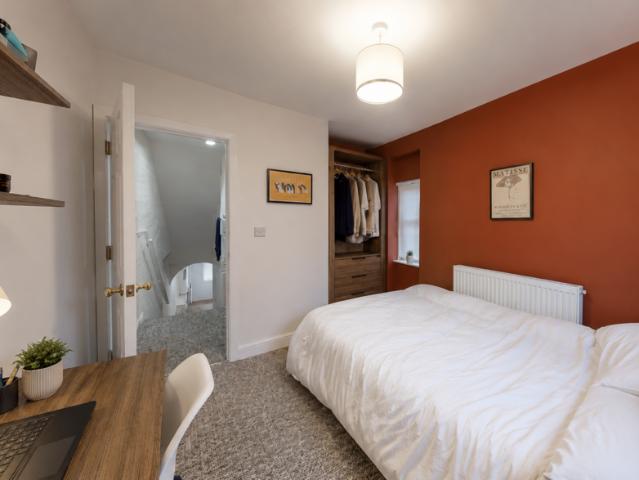 Hope Drive, Nottingham NG7 1 bed in a house share to rent £652 pcm £150 pw