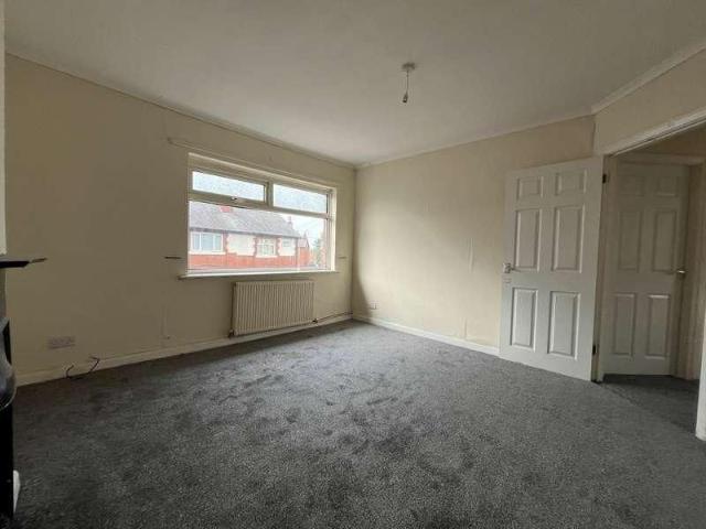 Hope Street, Dukinfield, SK16