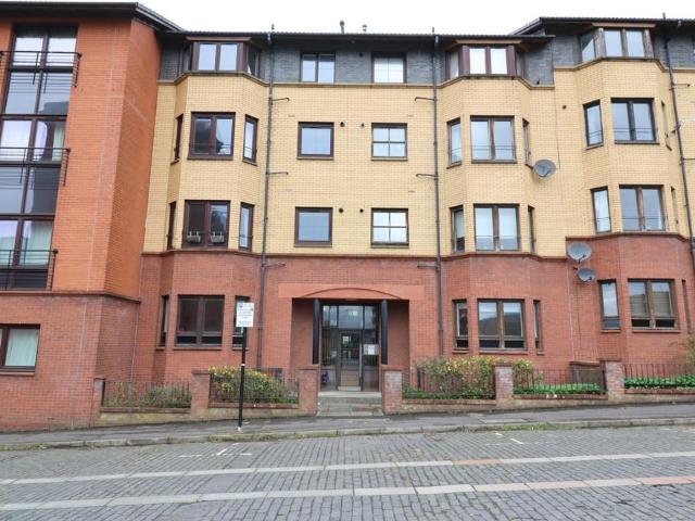 Hopehill Road, Glasgow, G20 2 bed flat to rent £1,095 pcm £253 pw