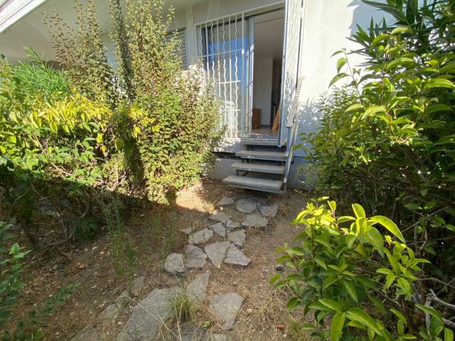 Hôpitaux Facultés T1 18.16 m² FDI Services Immobiliers