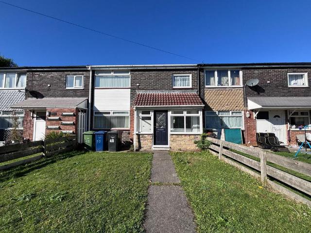 Hopkins Walk, South Shields, NE34 9 3 bed terraced house to rent £850 pcm £196 pw