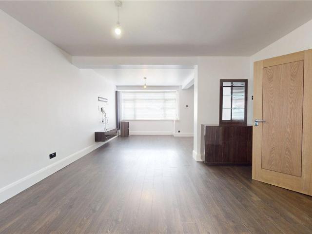 Hoppet Lane, Droylsden, Manchester M43, 3 bed terraced house to rent, £1,300 pcm | PrimeLocation