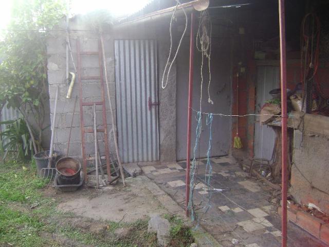 Horta, forno e churrasqueira