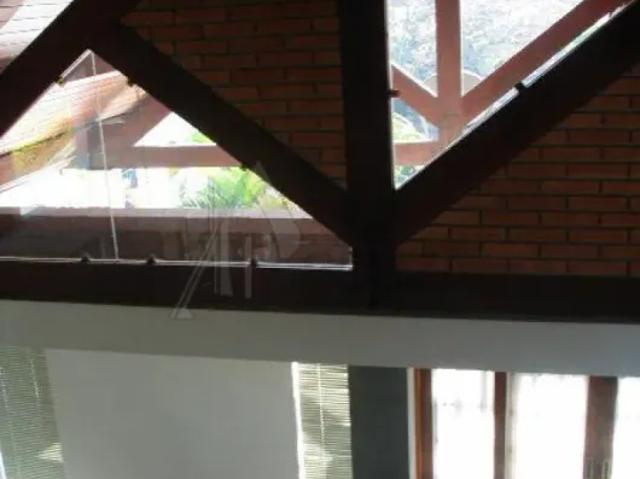 Horto Florestal Casa para Venda com 350 m² 3 suítes, varanda, piscina, 5 vagas