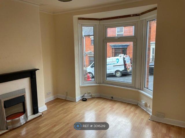 Horton Street, Lincoln LN2, 3 bed terraced house to rent, £935 pcm | PrimeLocation