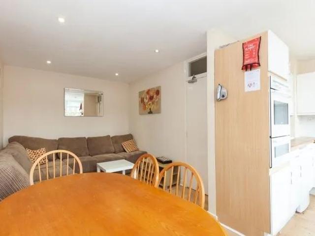 Horwood Close, Headington