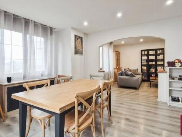 Horbourg Wihr: Maison 7 pièces de 131m² avec sous sol