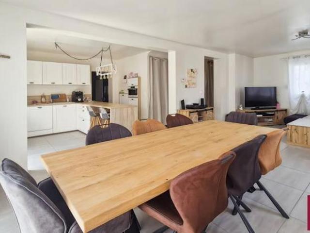 HORBOURG WIHR: Maison de 114m² avec 4 chambres, jardin et parkings