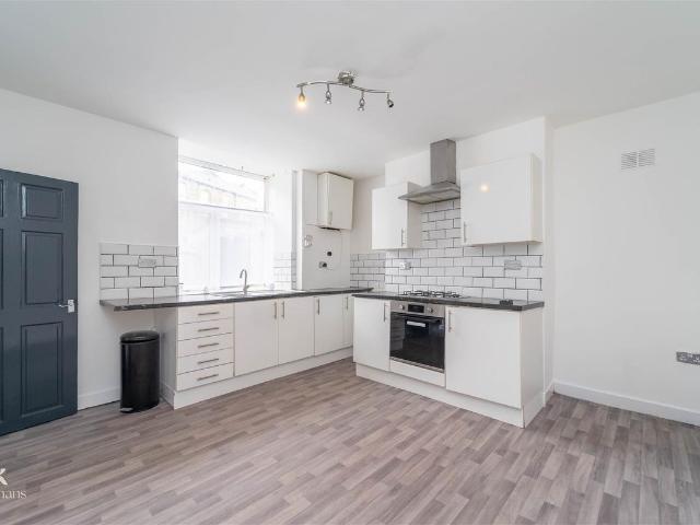 Hordley Street, Burnley BB12, 2 bed terraced house to rent, £700 pcm | PrimeLocation