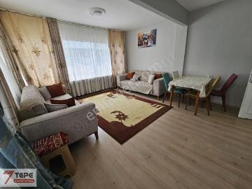 Horhor Caddesi Üzerinde Kiralık Eşyalı Büyük 2+1