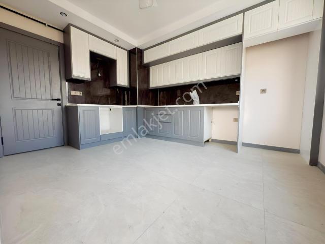 Horizon Avm'ye Yürüme Mesafesinde Asansörlü 2+1 Sıfır Daire