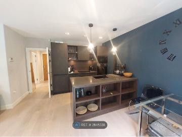 Horizon Apartments, South Croydon CR2, 1 bed flat to rent, £1,550 pcm | PrimeLocation