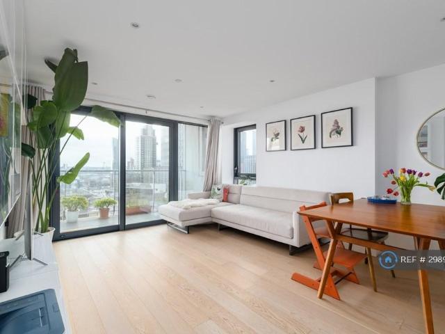 Horizons Tower, London, E14 2 bed flat to rent £2,850 pcm £658 pw