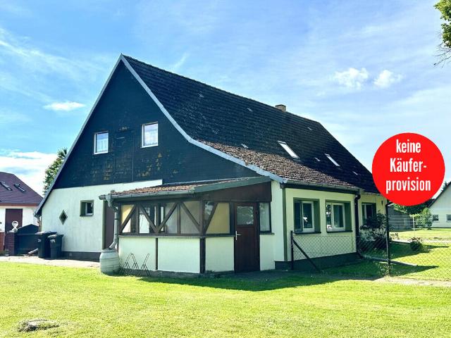 HORN IMMOBILIEN + großzügiges Wohnhaus mit Einliegerwohnung und Nebengelass in Ducherow