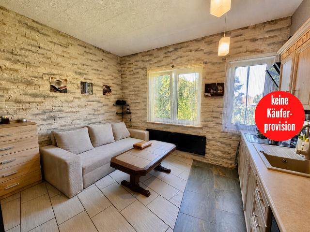 HORN IMMOBILIEN + Einraumwohnung im Obergeschoss in Grambow – renoviert und mit Blick ins Grüne