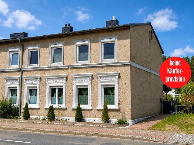 HORN IMMOBILIEN + liebevoll renoviertes Ein oder Zweifamilienhaus in Torgelow mit großem Grundstück