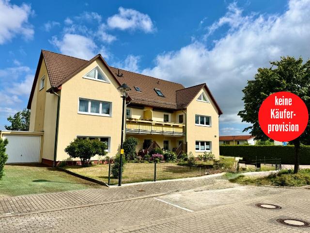 HORN IMMOBILIEN+ Neubrandenburg, schöne 3 Raum Eigentumswohnung mit Carport, Einbauküche und Balkon nicht vermietet