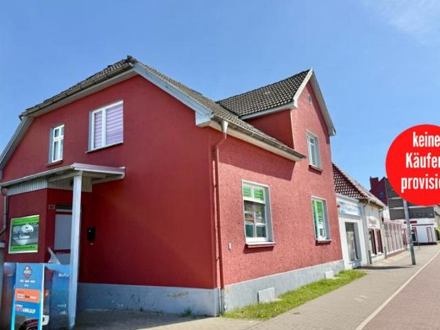 HORN IMMOBILIEN+ Neubrandenburg, Wohn und Geschäftshaus in guter Lage, mit Keller und Stellplatz