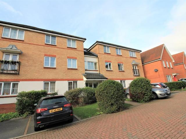 Horn Pie Road, Norwich NR5 2 bed apartment to rent £1,000 pcm £231 pw