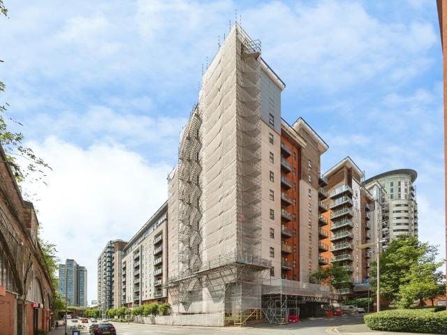Hornbeam Way, Manchester M4, 2 bed flat to rent, £1,400 pcm | PrimeLocation