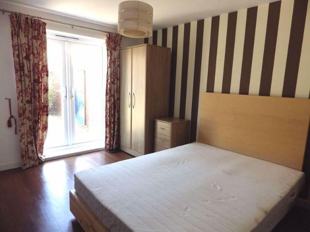 Hornbeam Close, Bristol 1 bed in a house share to rent £725 pcm £167 pw