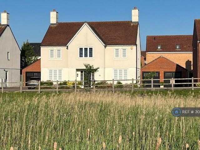 Hornbeam Close, Silsoe, MK45 5 bed detached house to rent £2,750 pcm £635 pw