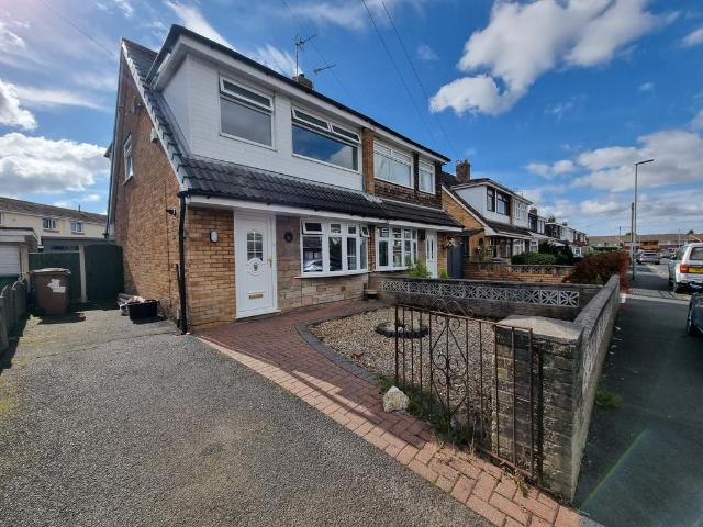 Hornby Crescent, Clock Face, WA9 3 bed house to rent £950 pcm £219 pw