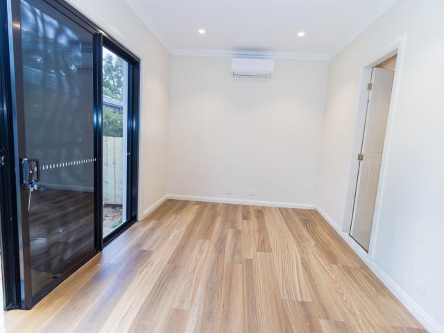 Hornsby, 2/62B Manor Road