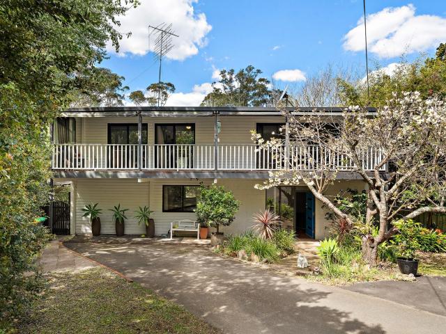 Hornsby, 98 Old Berowra Road
