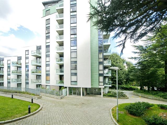 Hornsey Lane, Highgate, London N6, 2 bed flat to rent, £2,800 pcm | PrimeLocation